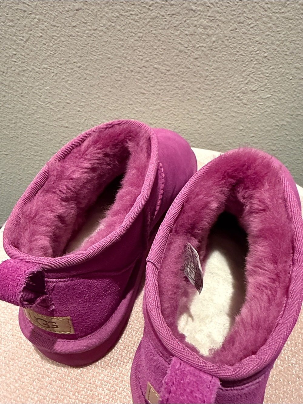 UGG women Magenta Suede Shearling Booties size 9 - Picture 5 of 8